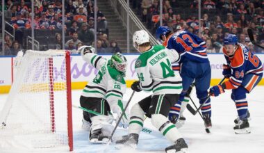 Stars crush Oilers 8-3 as Benn scores 400th career goal for Dallas