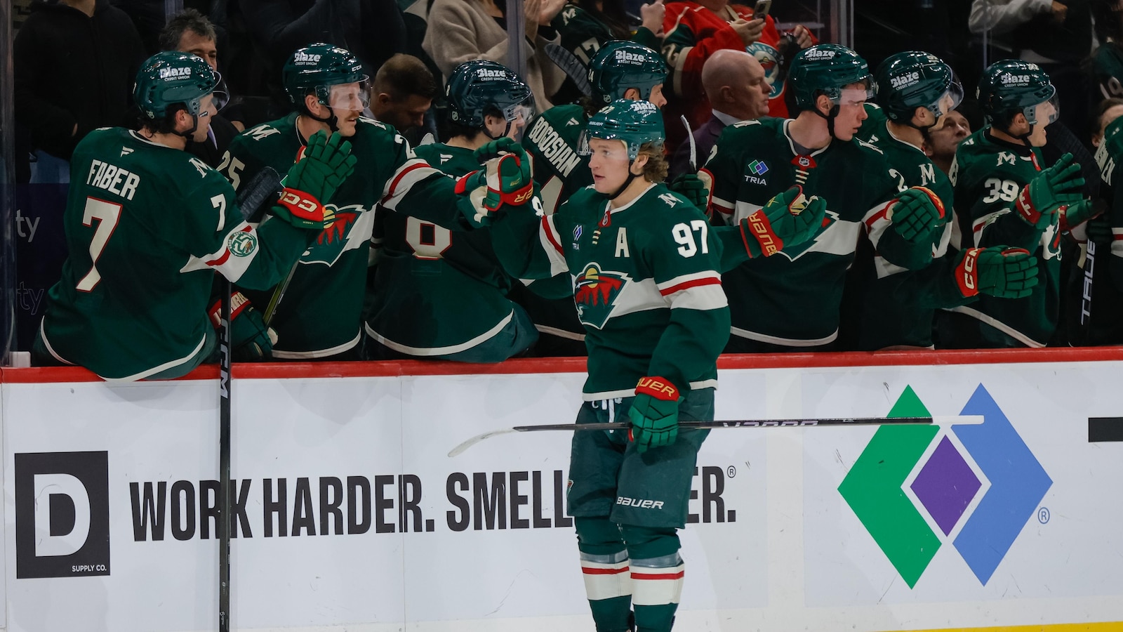 Wild win seventh straight with 3-2 shootout victory over Colorado