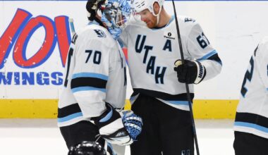 DeSimone scores go-ahead goal in 3rd and Mammoth beat slumping Rangers 3-2 to stop 4-game skid