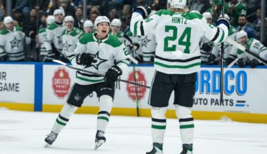Stars rebound from loss to beat Canucks 4-2 for 6th win in 7 games
