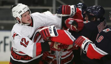 Carolina Hurricanes v New York Rangers