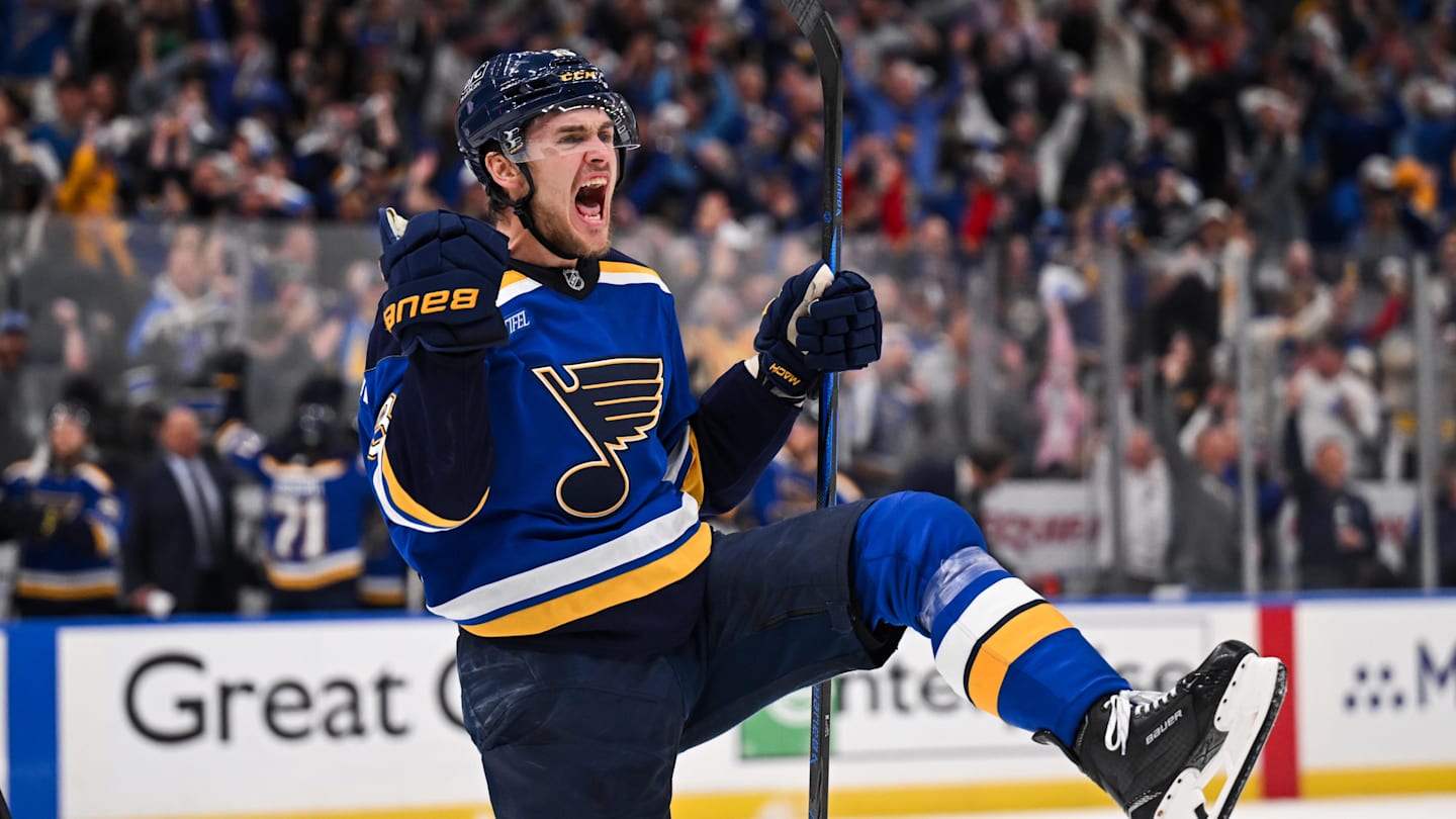 St. Louis Blues Forward Burned in Home Accident