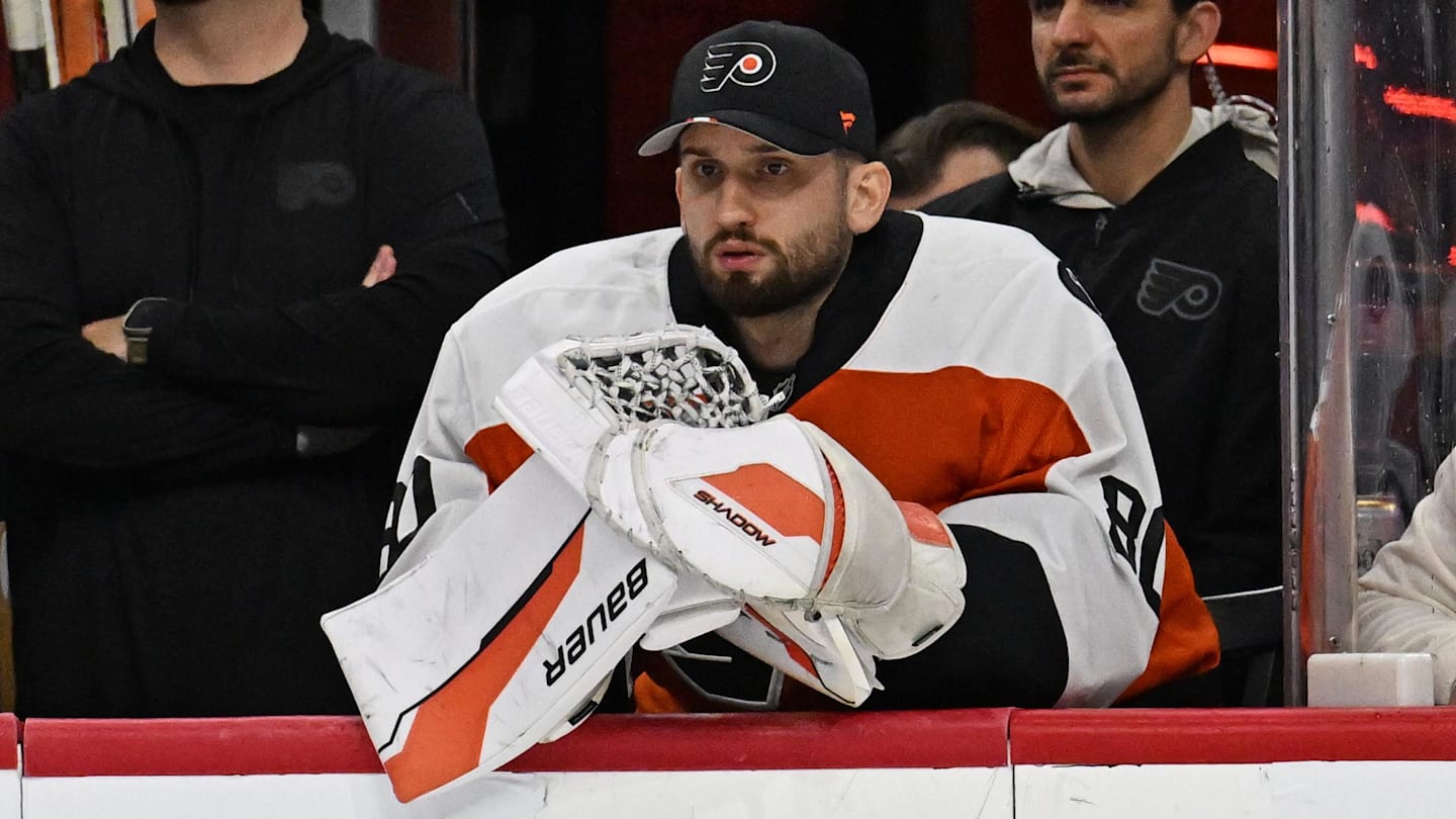 Pittsburgh Penguins v Philadelphia Flyers