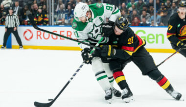 Dallas Stars v Vancouver Canucks
