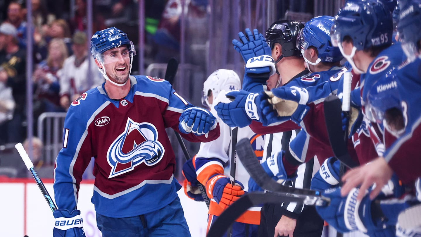 New York Islanders v Colorado Avalanche