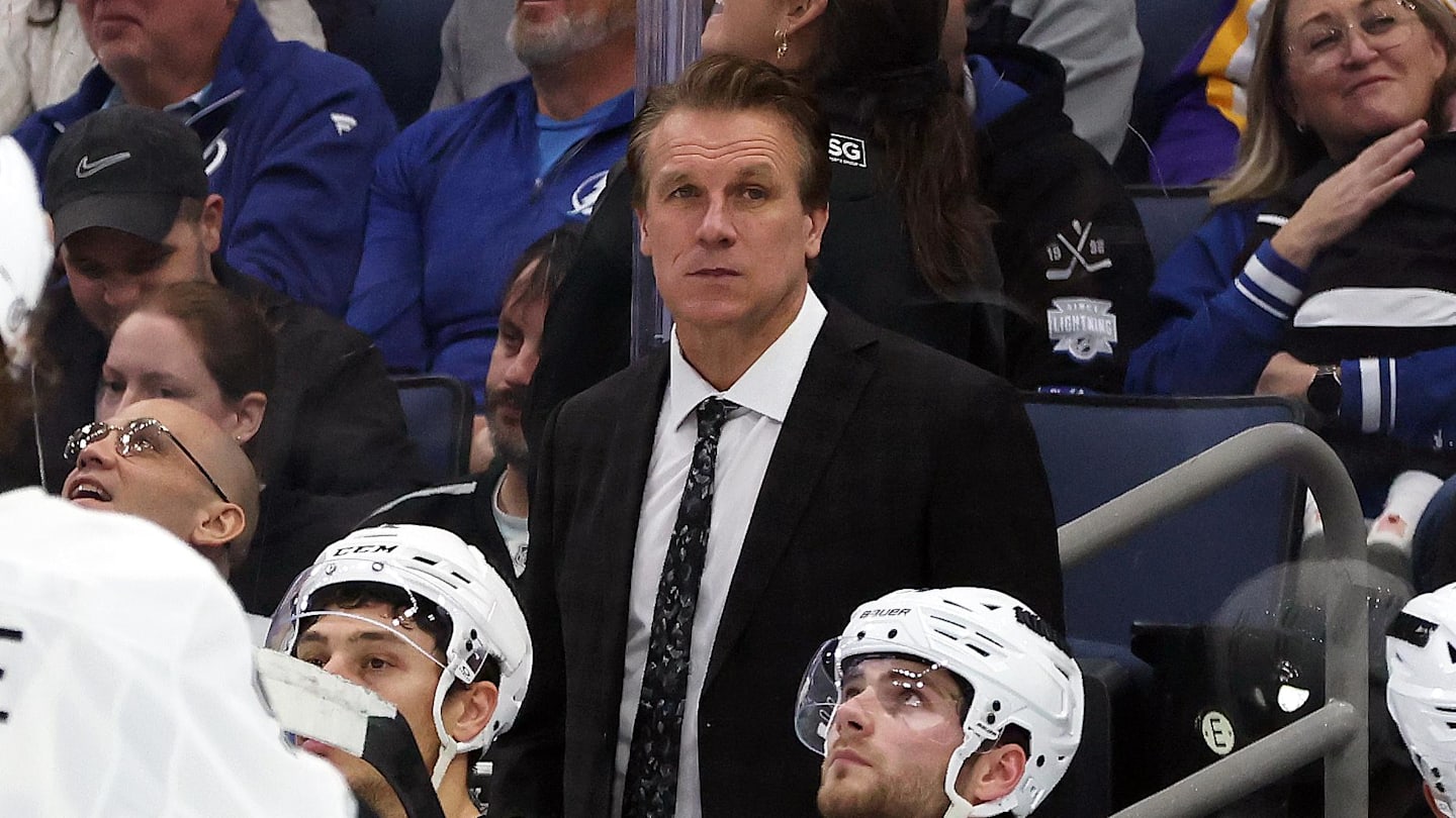 Jan 30, 2025; Tampa, Florida, USA; Los Angeles Kings head coach Jim Hiller against the Tampa Bay Lightning during the third period at Amalie Arena. Mandatory Credit: Kim Klement Neitzel-Imagn Images
