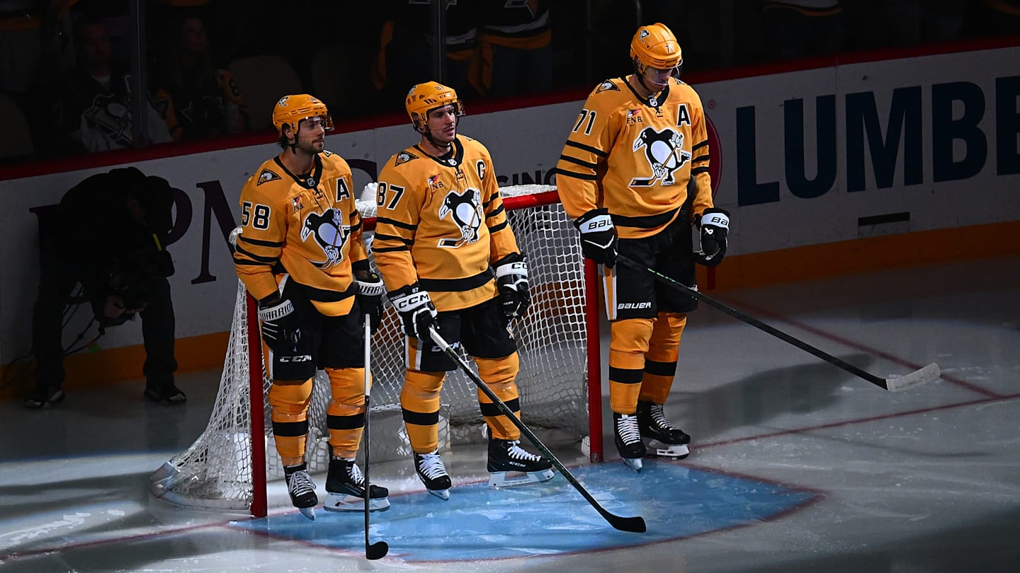 New York Islanders v Pittsburgh Penguins