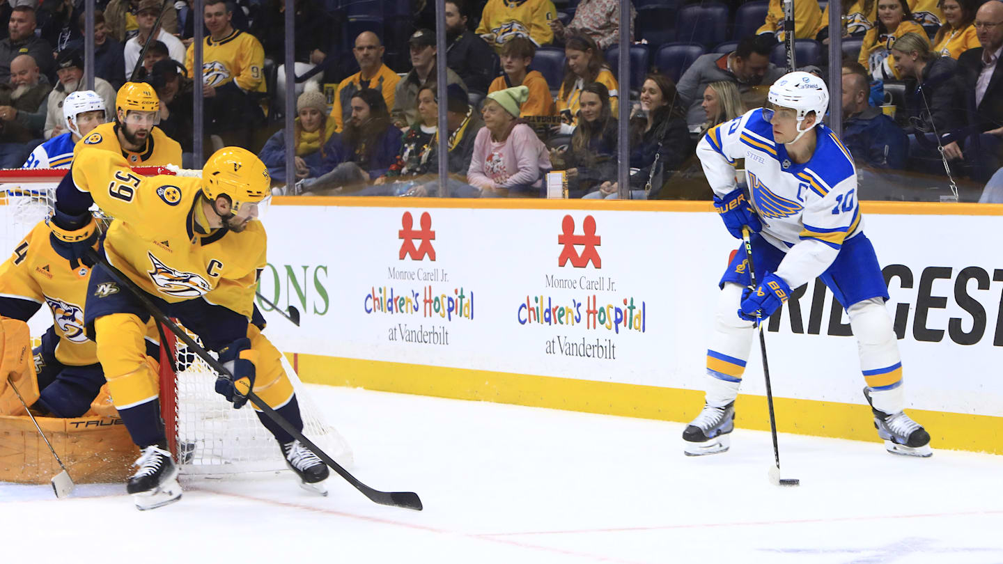 NHL: DEC 11 Blues at Predators