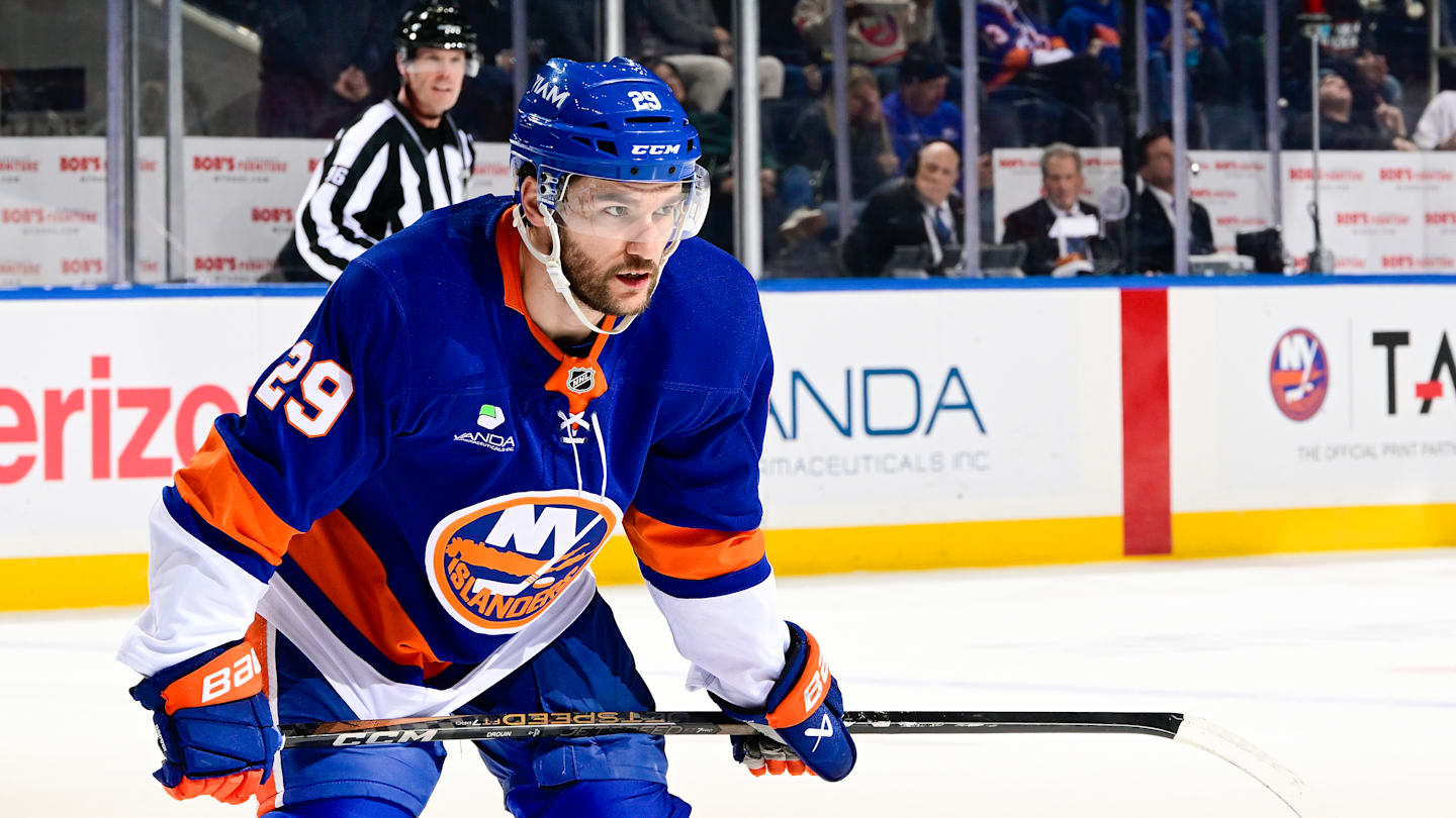 Washington Capitals v New York Islanders