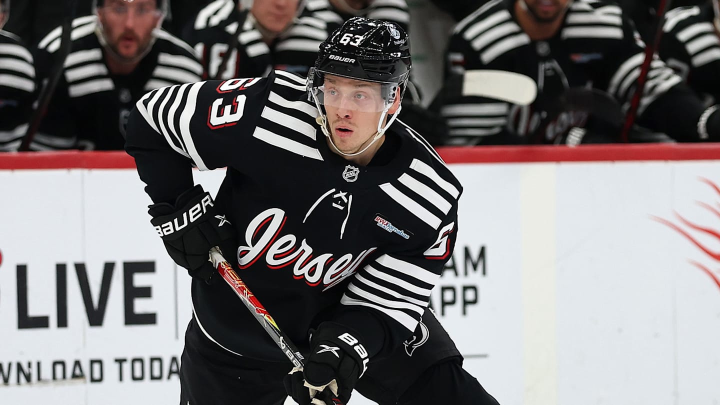 Buffalo Sabres v New Jersey Devils