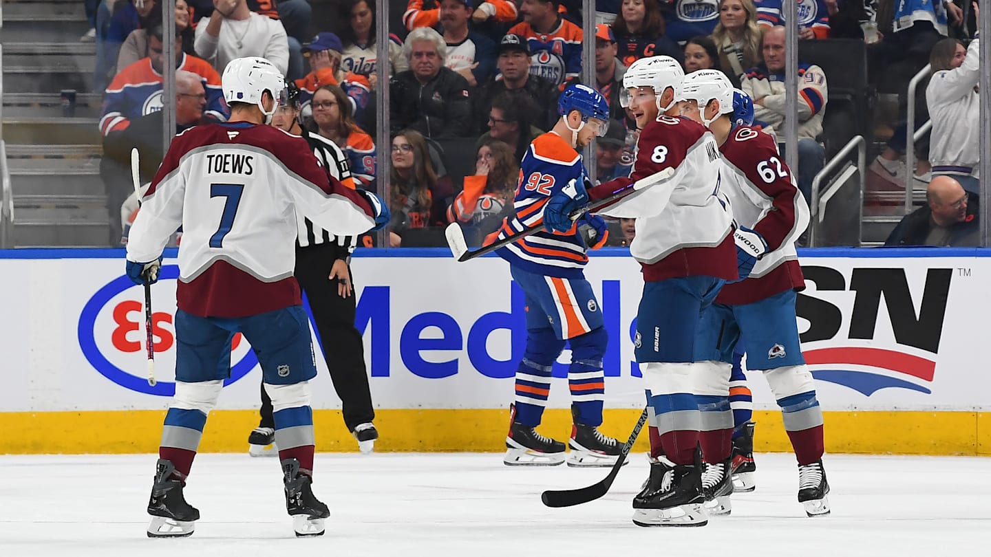 Colorado Avalanche v Edmonton Oilers