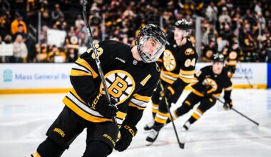 Ottawa Senators v Boston Bruins