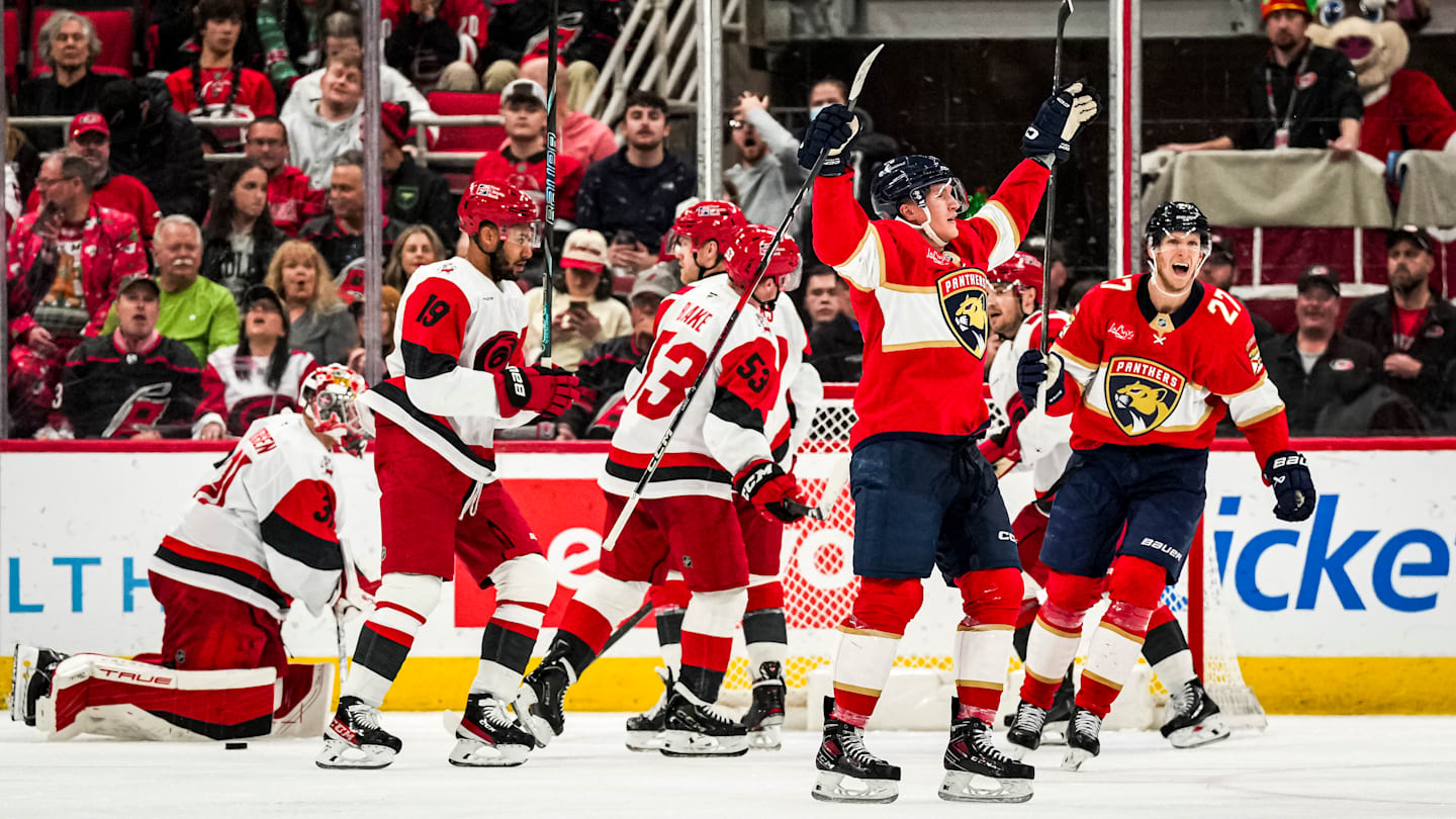 Florida Panthers v Carolina Hurricanes