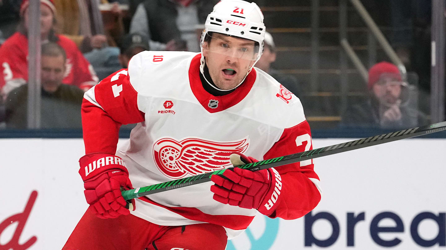 Detroit Red Wings v Columbus Blue Jackets