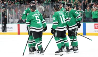 Chicago Blackhawks v Dallas Stars