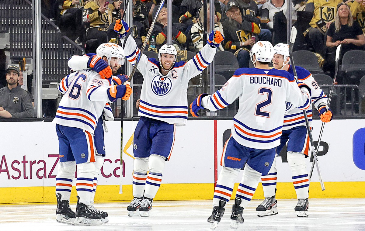 Golden Knights drop third straight with loss to Oilers -
Las Vegas Sun News
