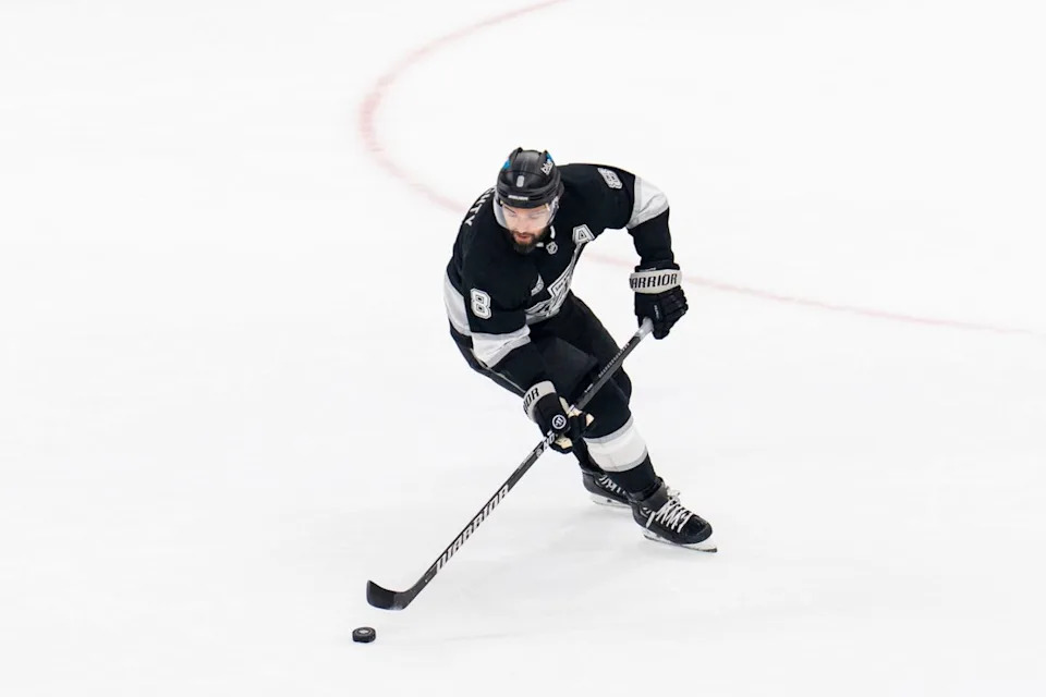 Los Angeles Kings D Drew Doughty (8) controls the puck during an NHL game against the Columbus Blue Jackets, Monday December 22nd, 2025 in Los Angeles, California. 