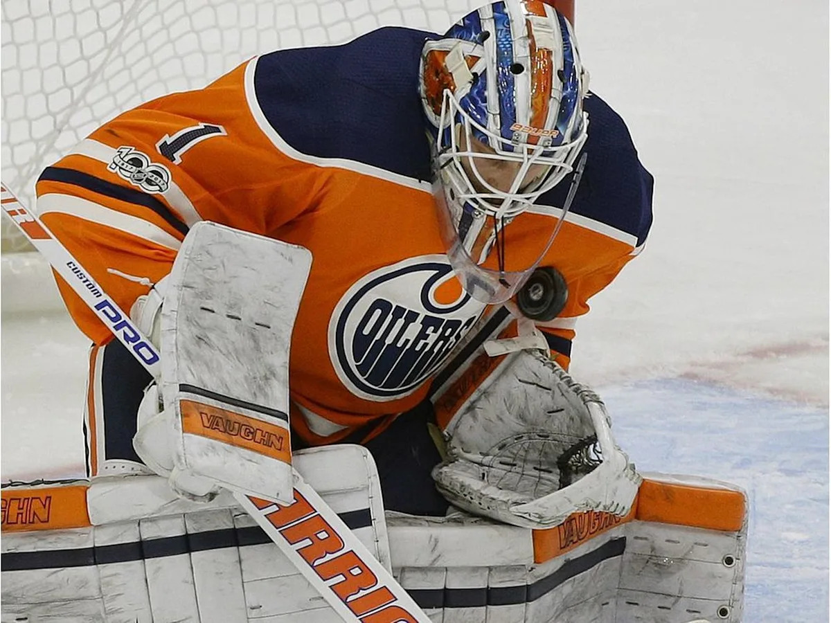 Intriguing NHL goalie up for grabs. Will Edmonton Oilers bite on him?