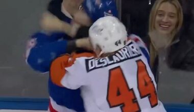 Flyers enforcer Nic Deslauriers brutally beat down on Rangers phenom Brennan Othmann