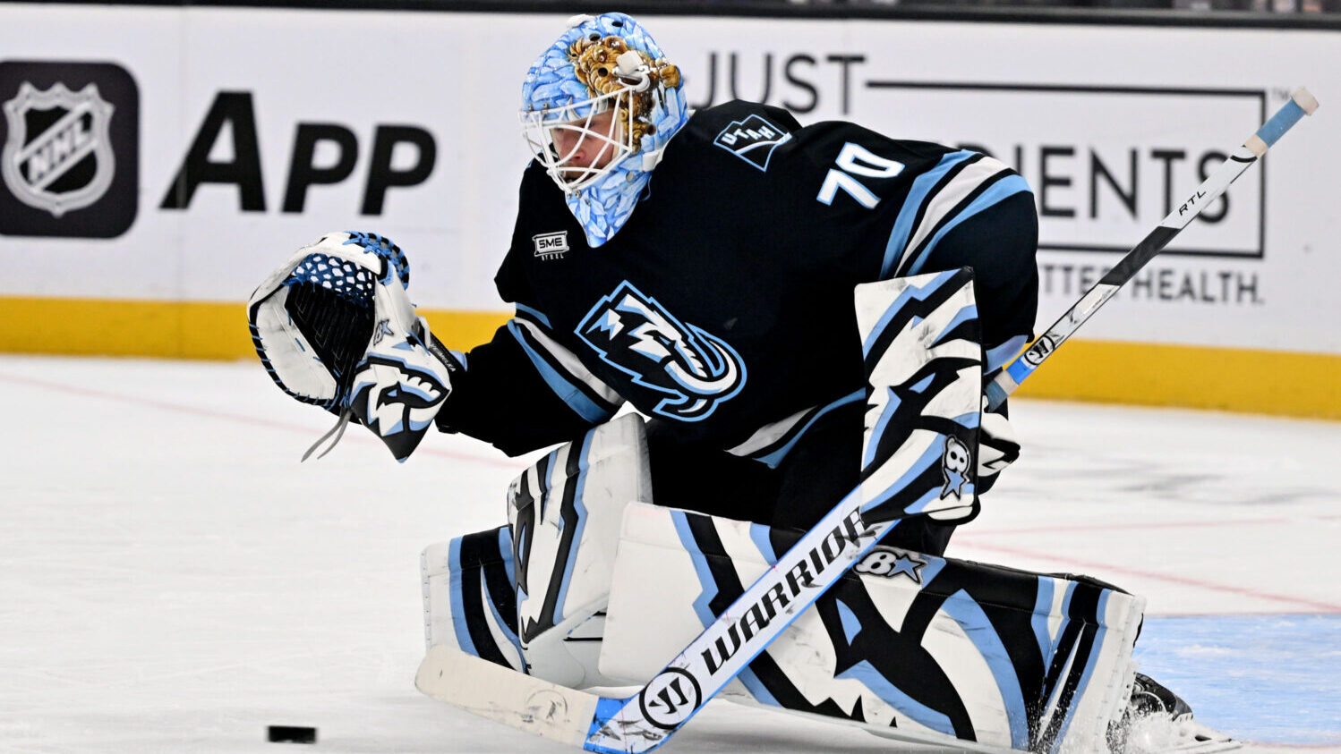 Utah Mammoth vs Kings Karel Vejmelka...