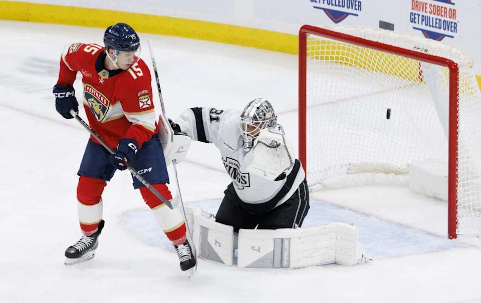 Florida Panthers center Anton Lundell (15) scores a goal Los Angeles Kings goaltender Anton Forsberg (31) on during the second period of a game on Wednesday, Dec. 17, 2025, at Amerant Bank Arena in Sunrise, Fla.