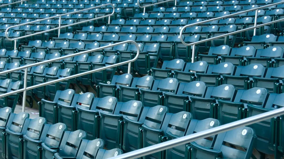 Red Wings Skate on WHTC Tonight; Pistons& CMU Lose, Bulls Win on Boxing Day | 1450 AM 99.7 FM WHTC