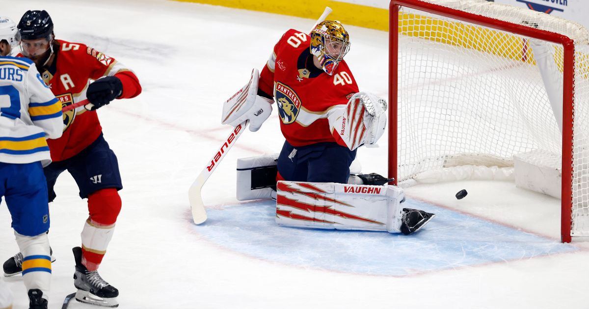 Neighbours and Thomas score twice to lead the Blues over the Panthers 6-2 :: WRAL.com