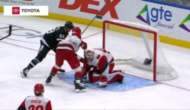 Jake Guentzel scores twice as Lightning rally for 6-4 win over Hurricanes