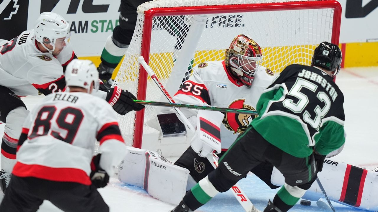 Johnston's hat trick leads Stars past Senators 6-1 for 4th consecutive win