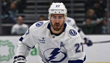 Lightning Vet Blueliner Likely Staying Put: Insider