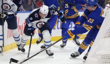 Josh Norris scores twice in his return as Sabres club Jets