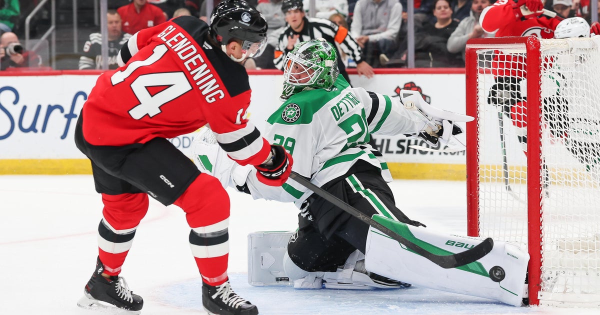 Robertson scores, Oettinger shines as Stars shut out Devils 3-0