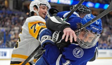 Malkin breaks late tie with 2nd goal of game, Penguins beat Lightning 4-3