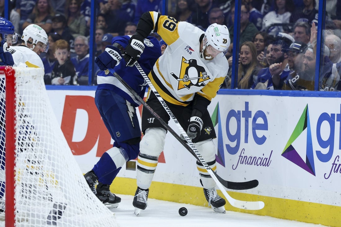 Evgeni Malkin scores late to save Penguins vs. Lightning