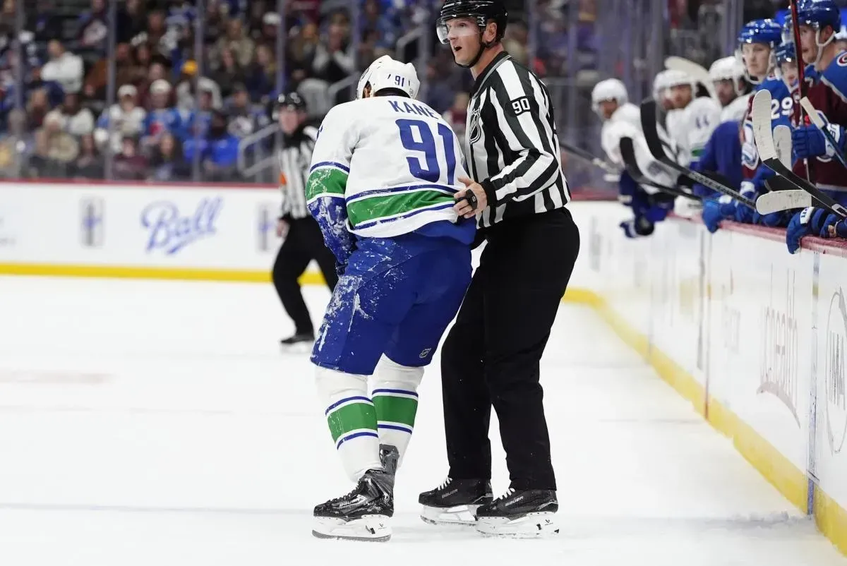 Vancouver Canucks offer update on Evander Kane after scary play