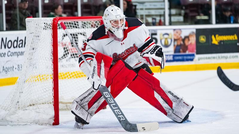 William Dyke records 1st shutout of season as Beavers beat Liberty in Midnight Madness game