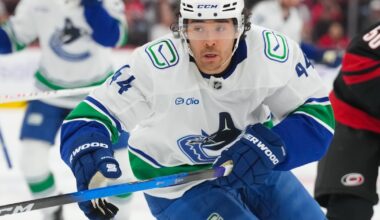 Flyers Turn Down Canucks Trade Offer