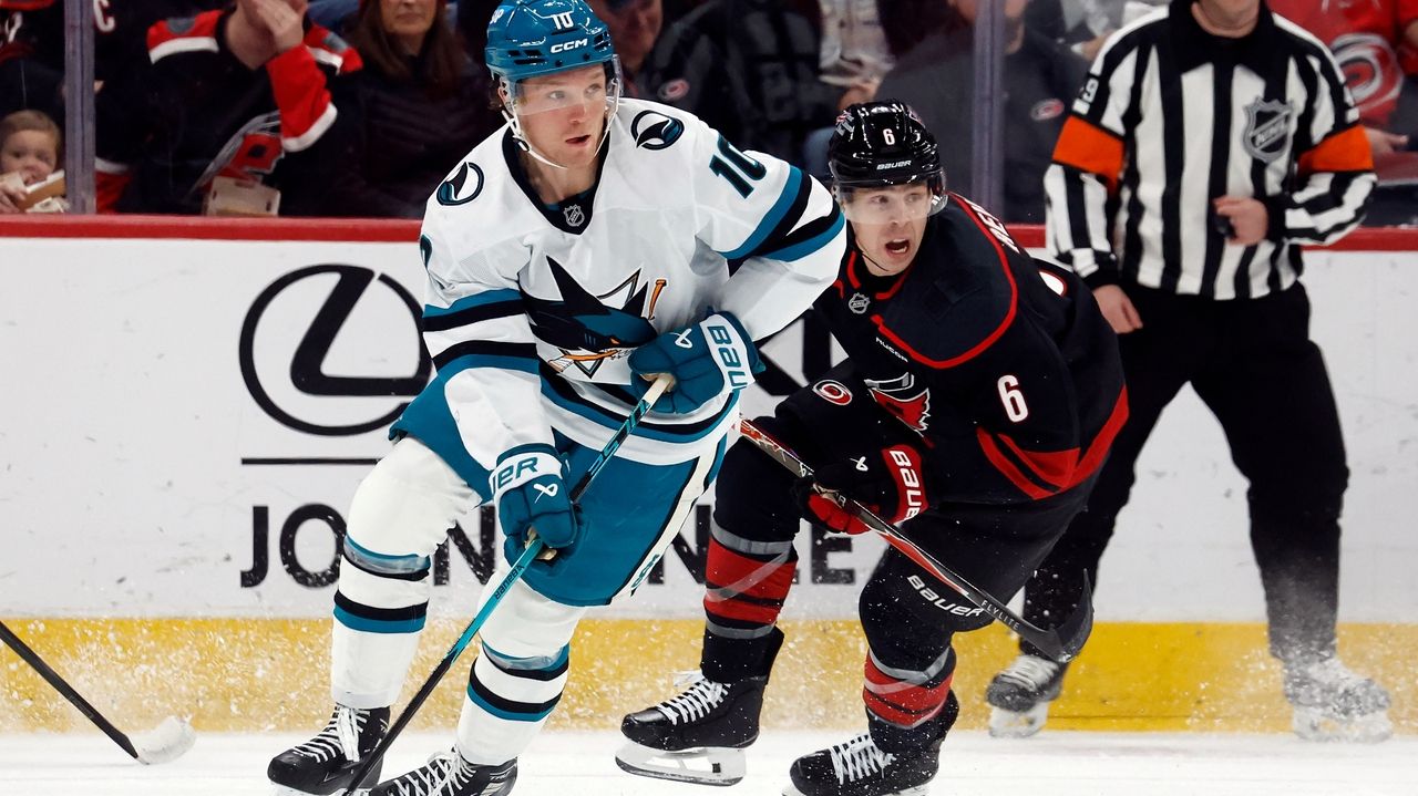 Macklin Celebrini has goal and 2 assists in the Sharks' 4-1 win over the Hurricanes