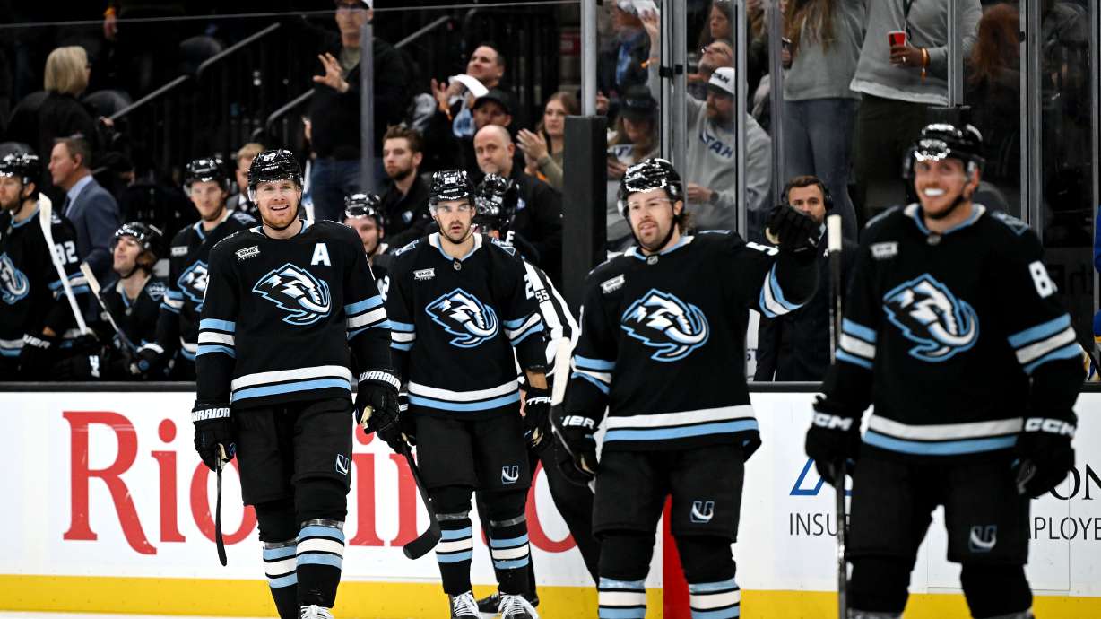 Mammoth's sluggish start too much to overcome in 4-2 loss to Kings