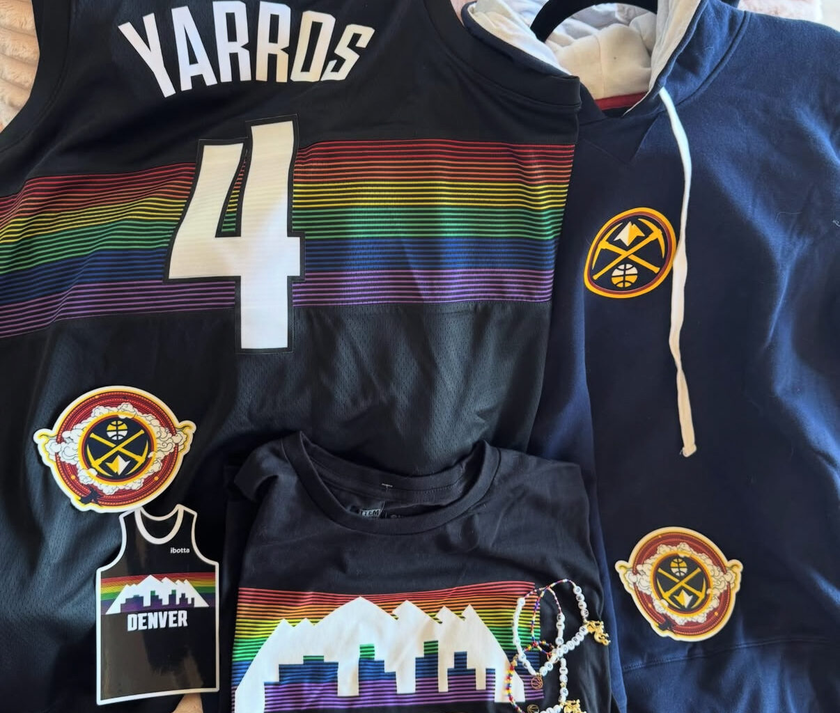 Jersey reading "Yarros"