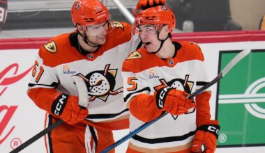 NHL roundup: Sennecke’s buzzer beater forces OT and Ducks slip by Penguins 4-3