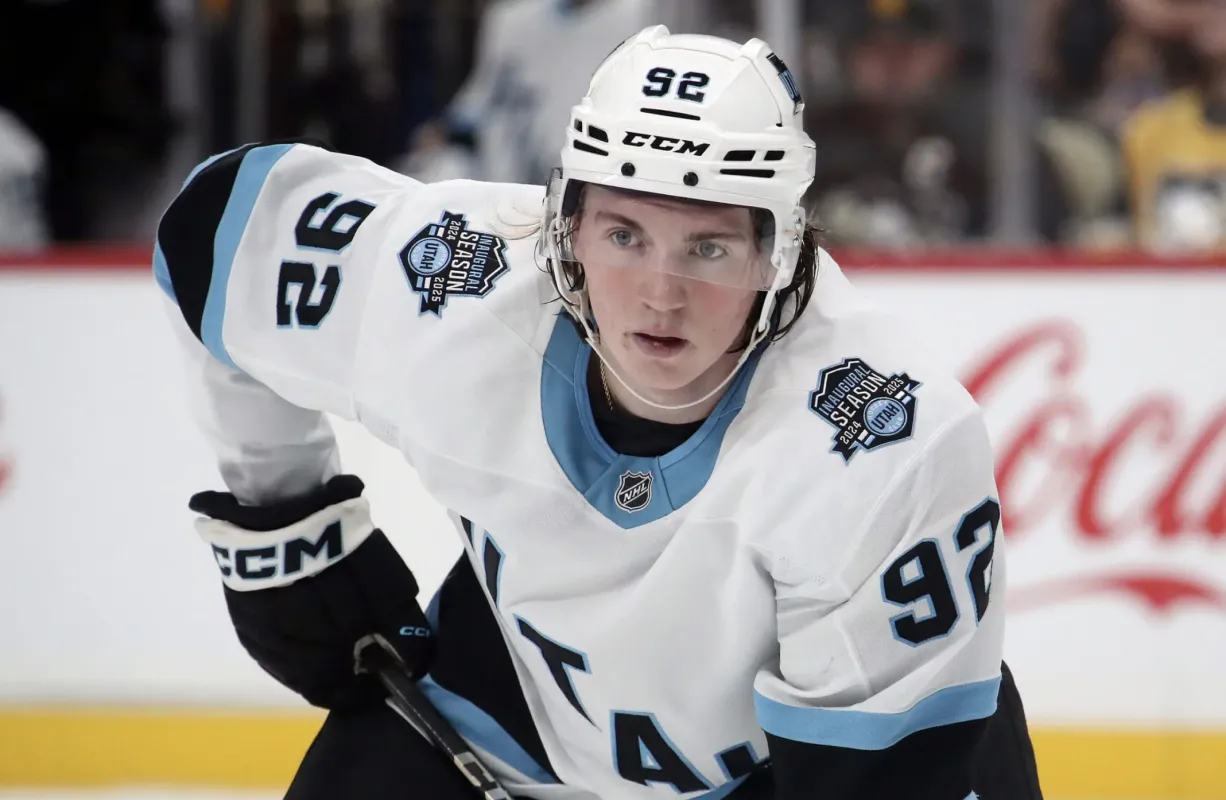 Mammoth star Logan Cooley suffers crushing leg injury