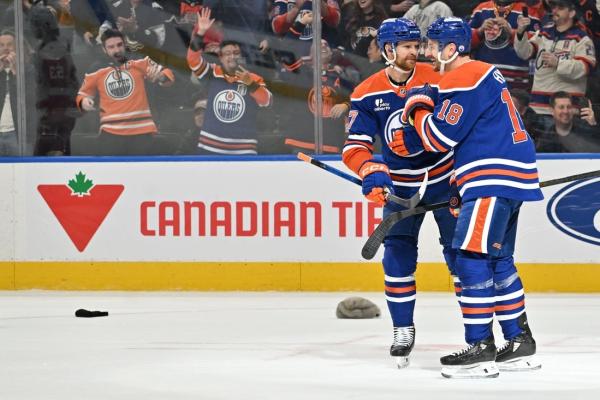 NHL roundup: Zach Hyman’s hat trick propels Oilers past Red Wings