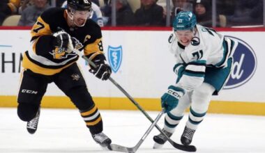 Superstar centers in spotlight as Sharks visit Penguins