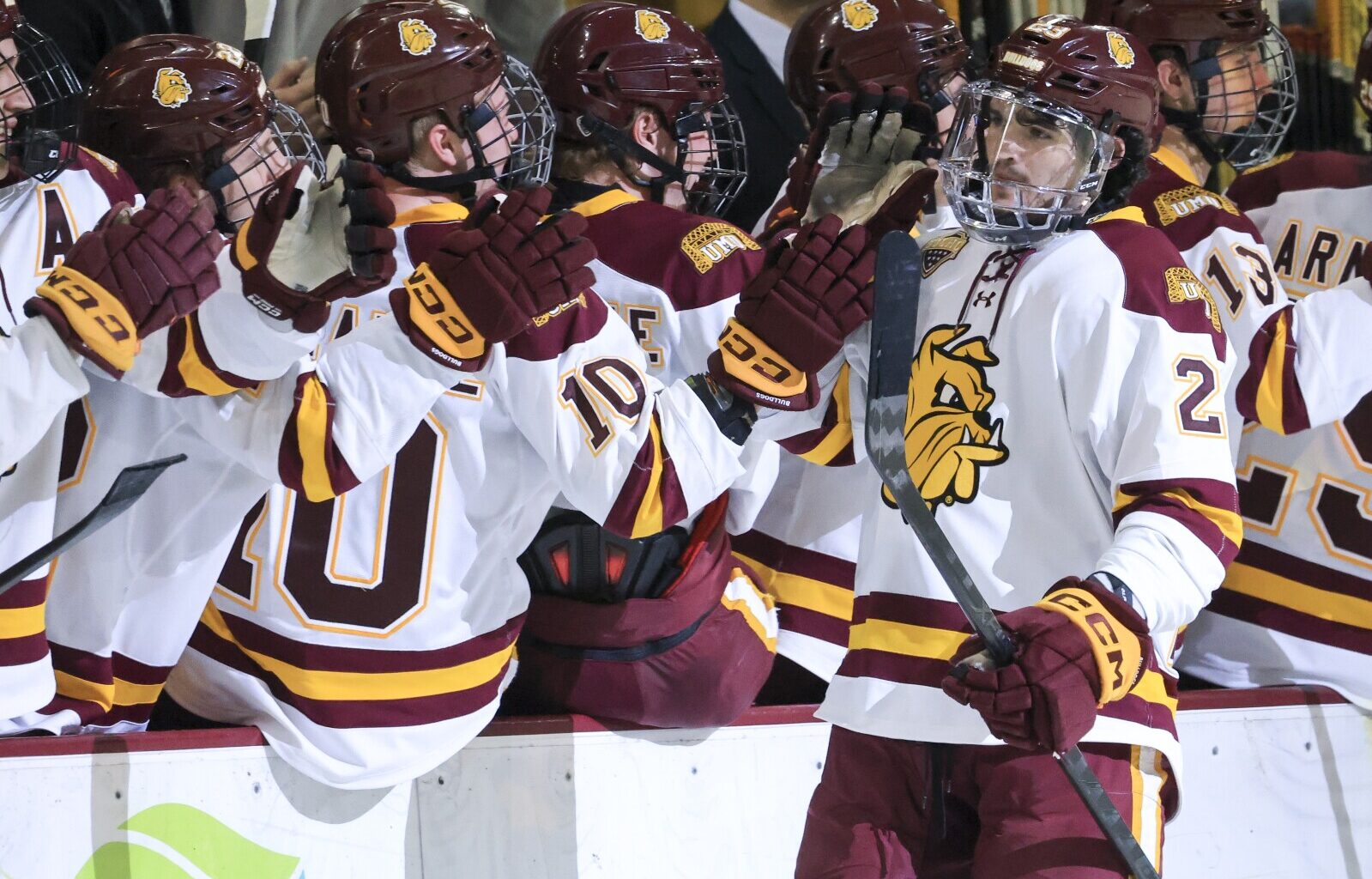 Big penalty kill allows Bulldogs to hold off Sun Devils for 3-1 win - Duluth News Tribune