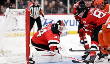 NHL roundup: Devils dumps Ducks 4-1 to snap five-game home losing skid