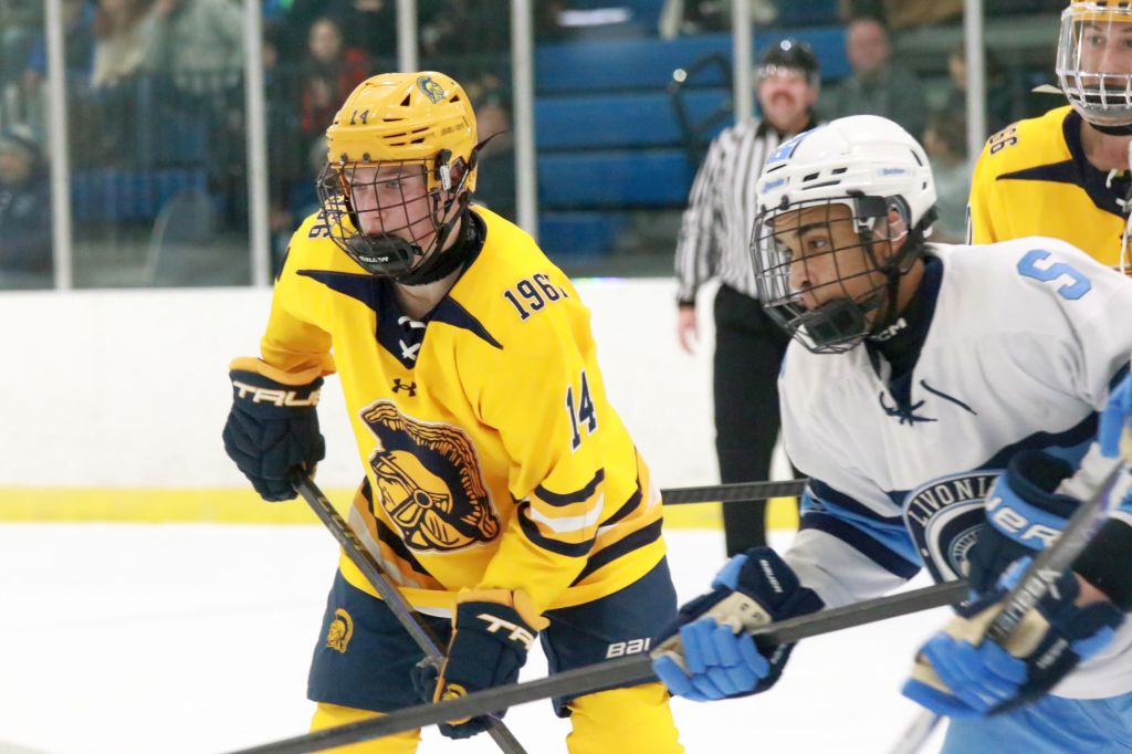 Photo gallery of Trenton vs Livonia Stevenson in a non-conference ice hockey matchup – The News Herald