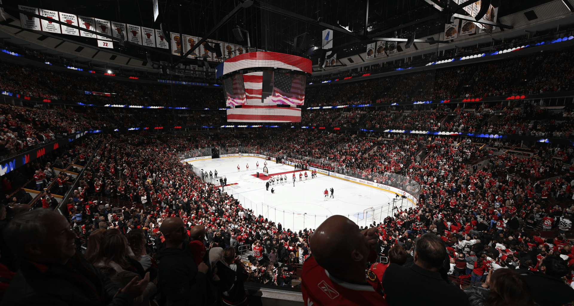 RECAP: Red Wings blank Blackhawks 4-0 as Lardis debuts