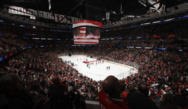 RECAP: Red Wings blank Blackhawks 4-0 as Lardis debuts