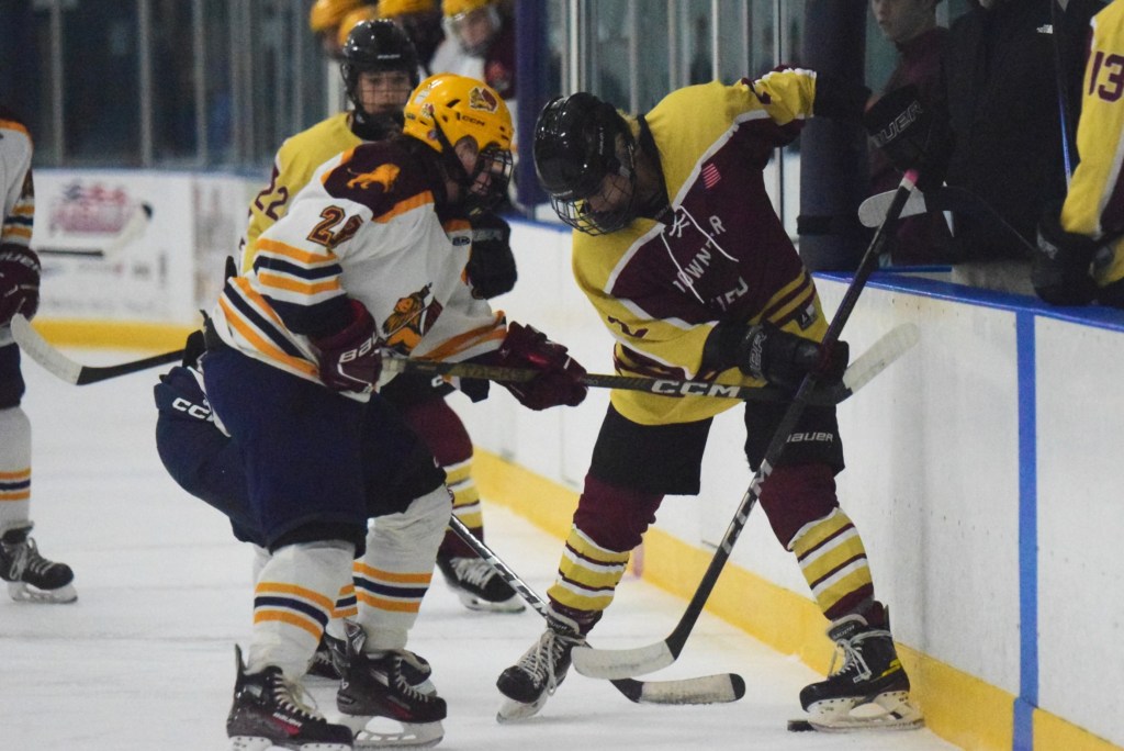 Photo gallery of Downriver Unified vs Riverview-Cabrini United in ice hockey action – The News Herald